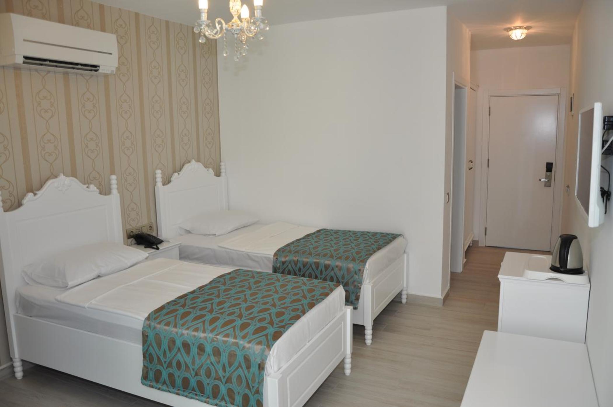 Kleopatra Atlas Hotel - Adults Only Alanya Exterior photo
